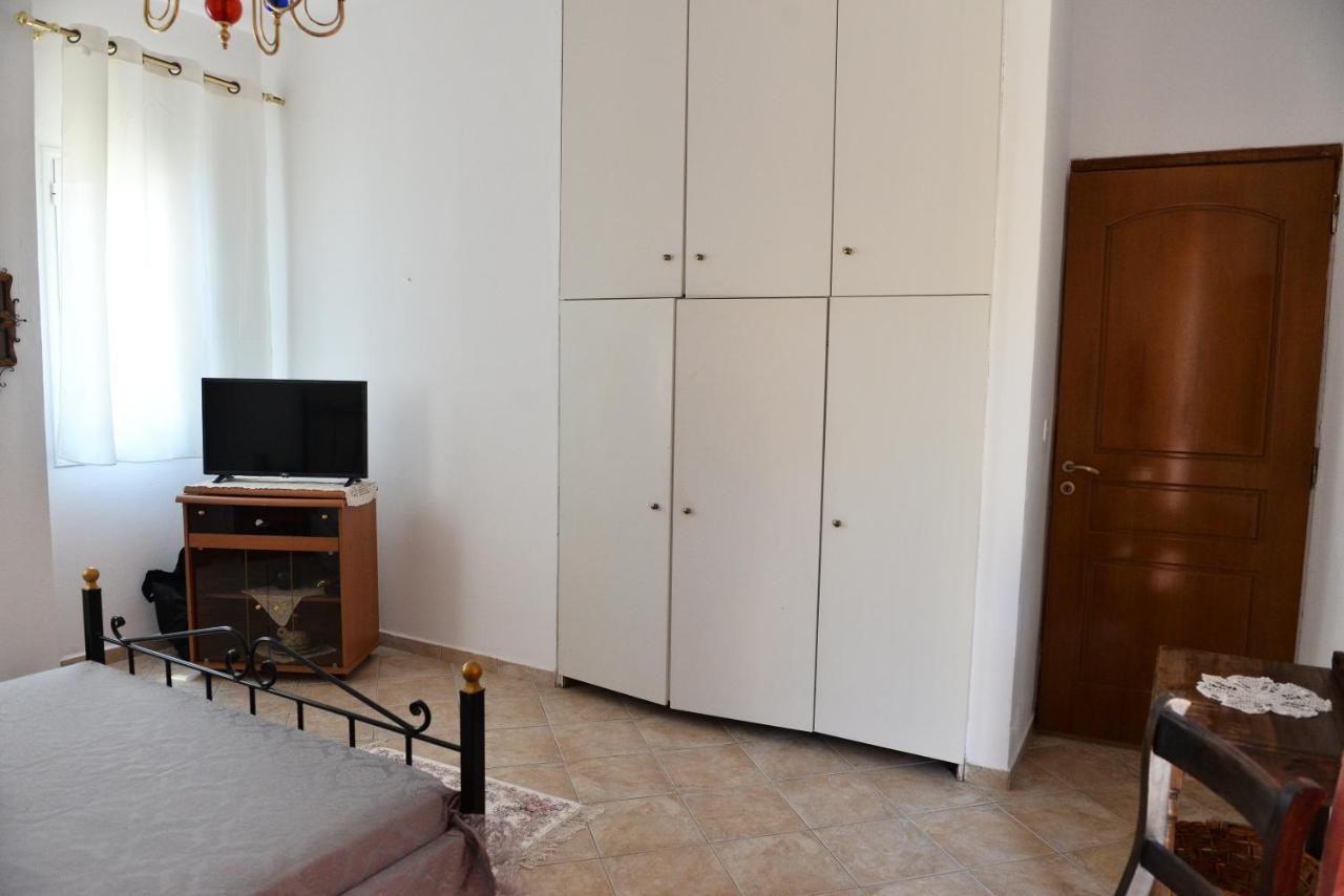 Κυκλαδίτικη βίλα στην Παραλία Αντώνηδες, Κύθνου Κύθνος Εξωτερικό φωτογραφία